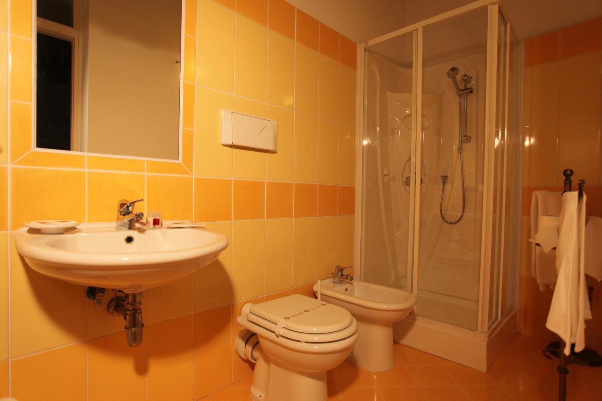 Il Ristoro Del Viandante Hotel Offagna Ruang foto