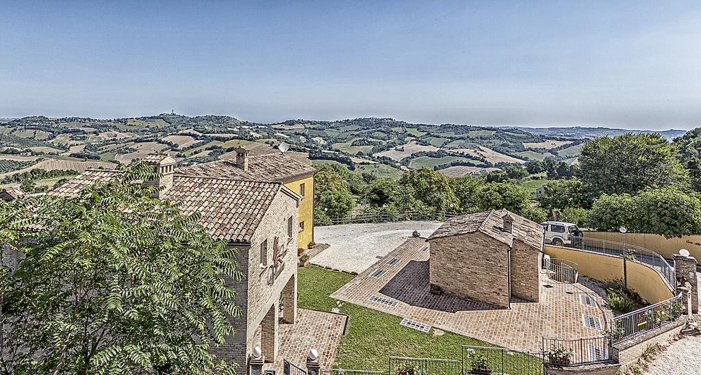 Il Ristoro Del Viandante Hotel Offagna Bagian luar foto